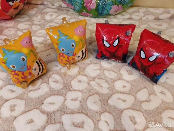 Жилет, нарукавники, круг, матрас для купания