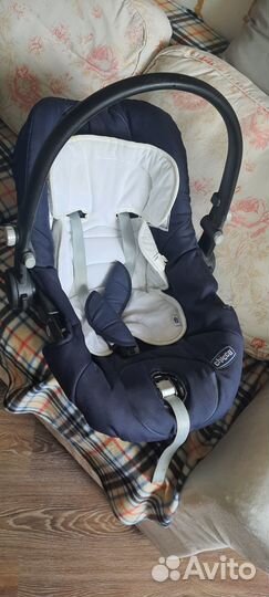 Автокресло для новорожденных Chicco