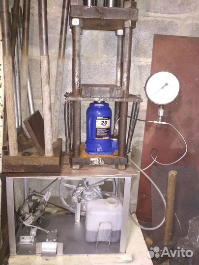 Пресс для технопланктона