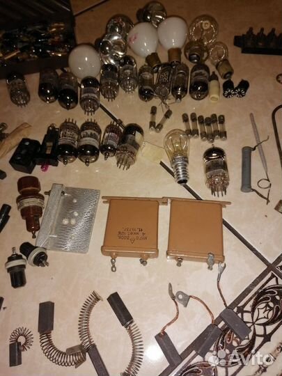 Детали СССР для лампового телевизора за все