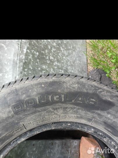 Douglas Xtra Trac II 205/75 R15