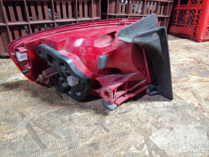 Фонарь задний правый Audi A4 B8 CDN 2011