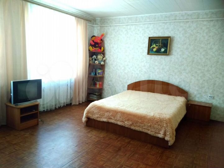 Комната 30 м² в 3-к., 3/3 эт.