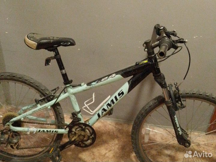 Велосипед jamis
