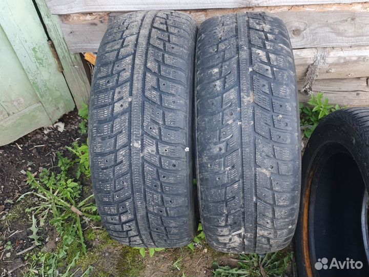 Accelera 651 2.25/4.5 R16