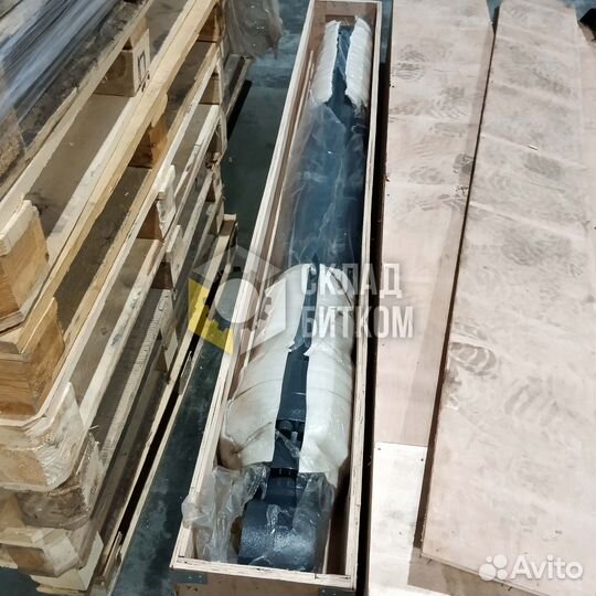 Гидроцилиндр рукояти Volvo EC480EHR