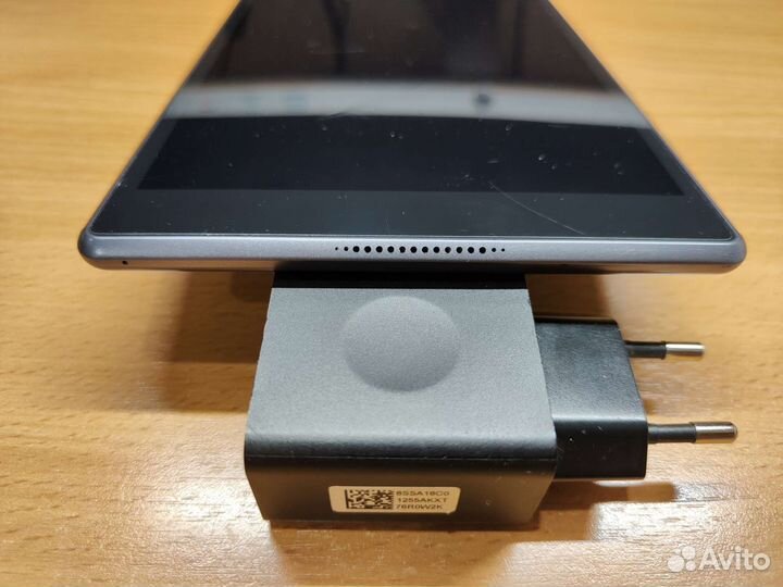 Планшет lenovo tab4 8 Plus 4/64 (TB-8704X)