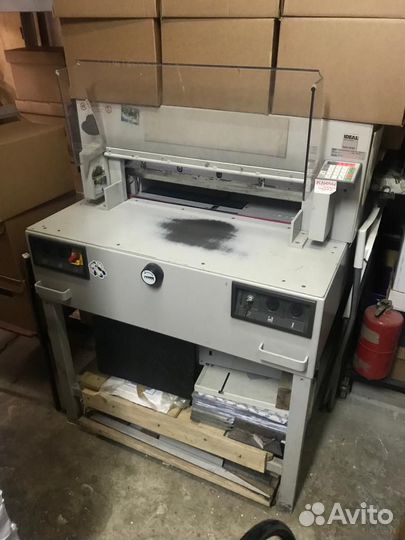 Бумагорезательная машина ideal 6550-95 EP