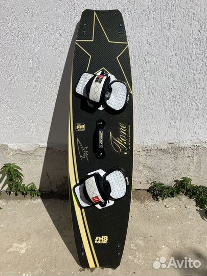 Кайтборд F-One с падсами Best