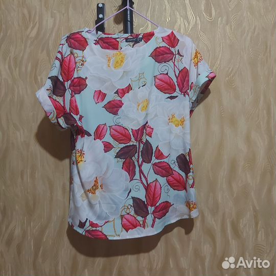 Блузка женская 46 48