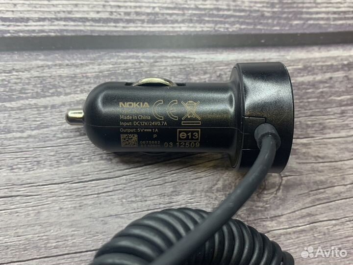Автомобильное зарядное устройство новое nokia