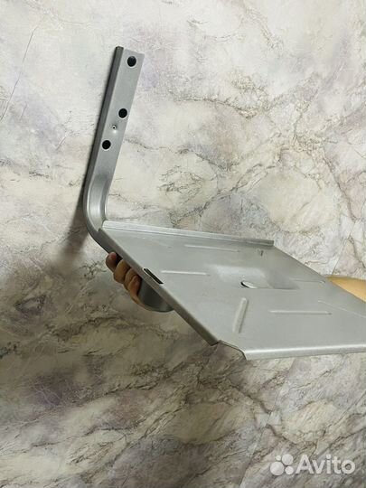 Кронштейн для телевизора