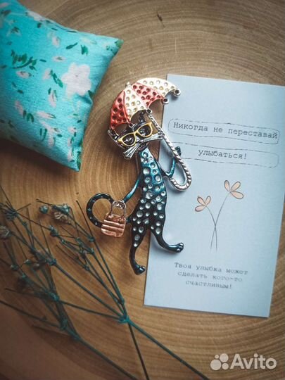 Брошь кошка