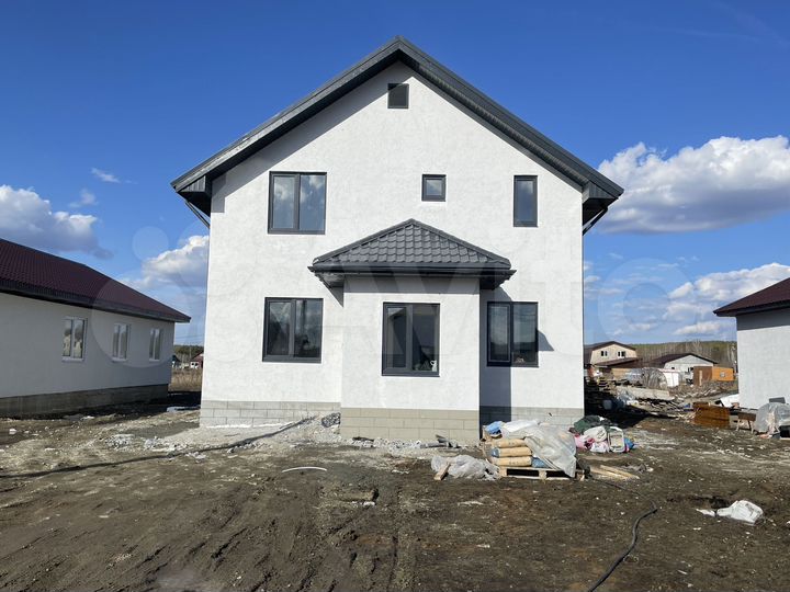 Дом 149,4 м² на участке 9,4 сот.