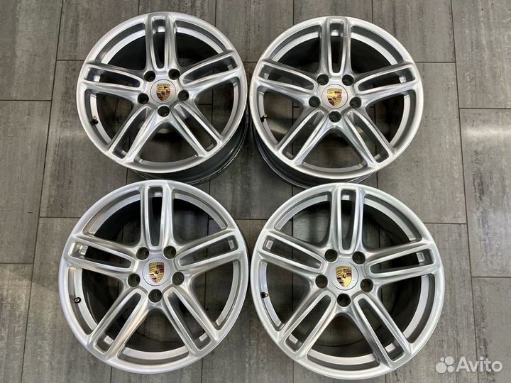 R19 5x130 Porsche Panamera Turbo