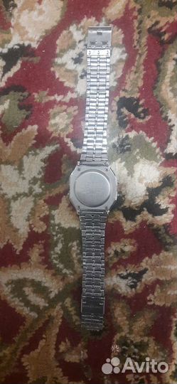 Часы casio