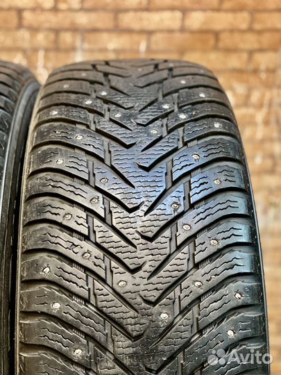 Nokian Tyres Hakkapeliitta 8 SUV 265/65 R17