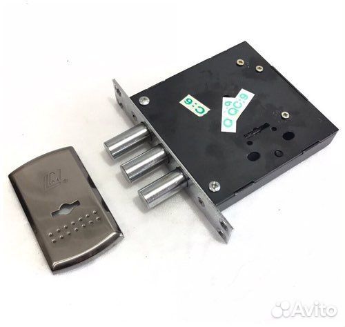 Замок врезной сувальдный MasterLock 2514С-3р