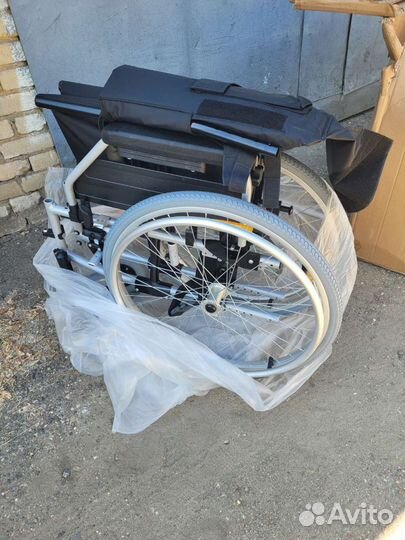 Инвалидная коляска новая на вес чел 150кг