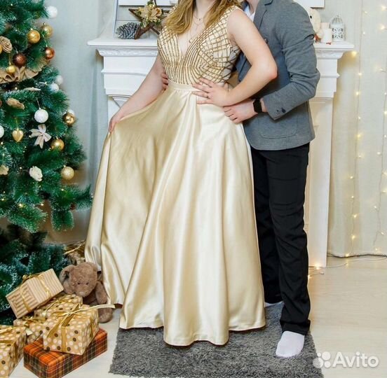 Вечернее платье