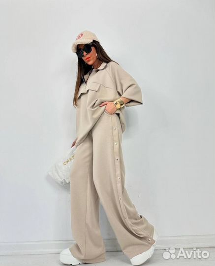 Костюм брючный