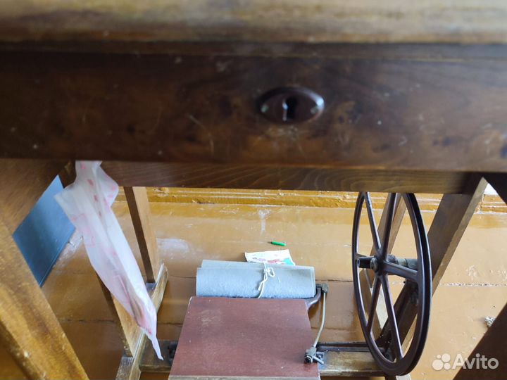 Швейная машина altenburg