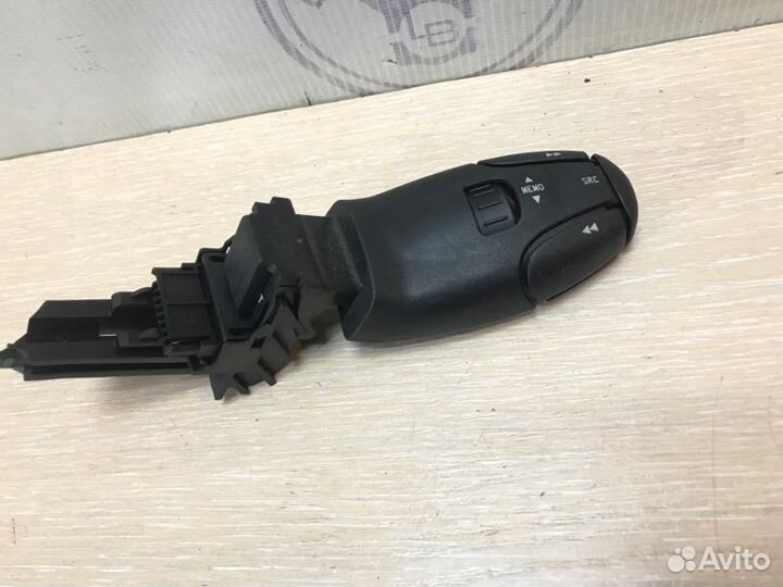 Переключатель подрулевой управление магнитолой