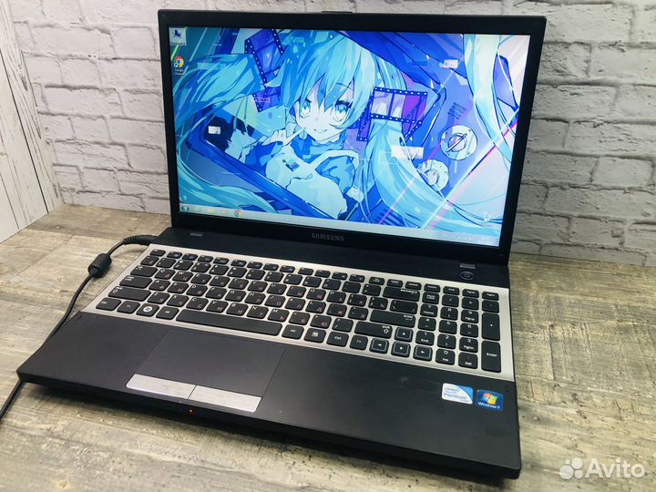 Игровой ноутбук Samsung Intel/12Gb/2 Видеокарты