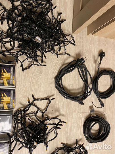 Гирлянды и украшения для дома