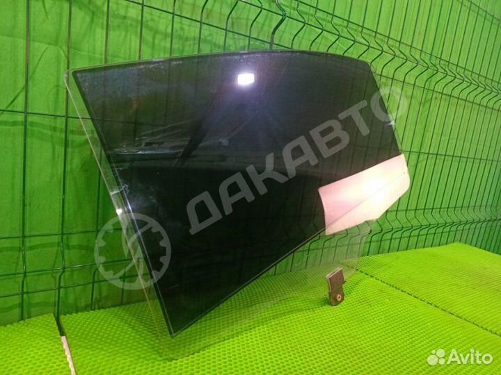 Стекло двери заднее левое Mercedes-Benz S W221