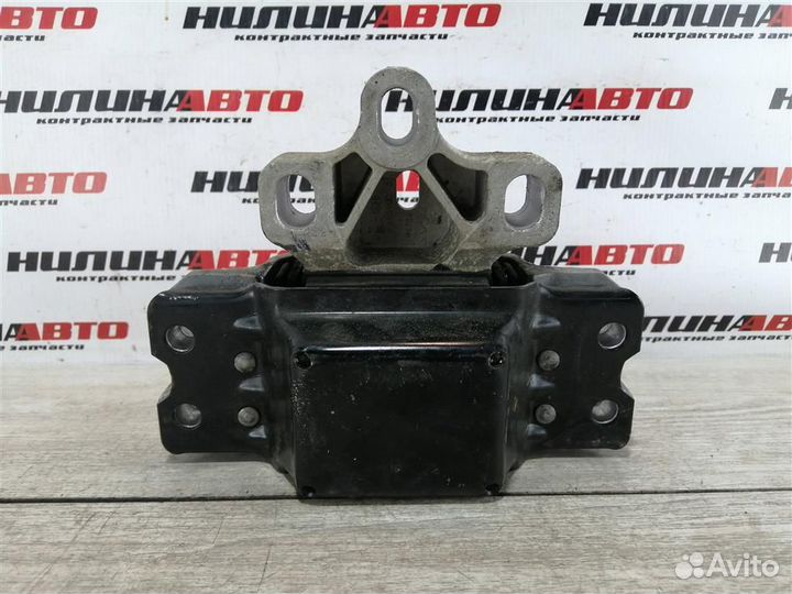 Опора двигателя левая VW Пассат Б6 цц Б7 Тигуан