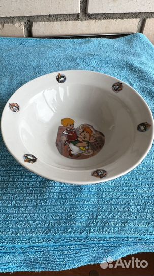 Тарелка детская «малыш и карлсон”