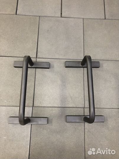 Напольные брусья для отжимания