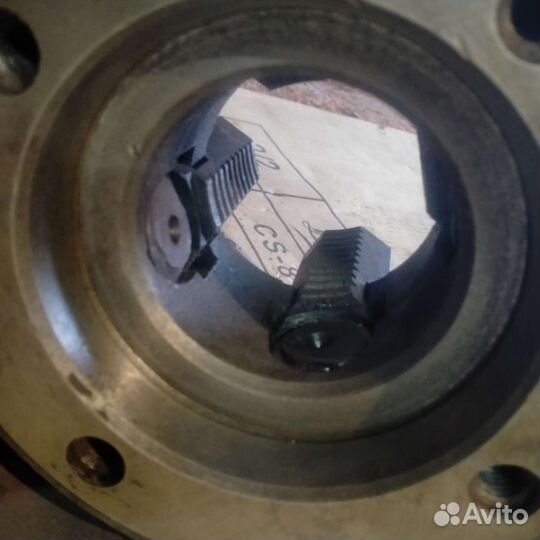 Патрон токарный 250 4-х кулачковый