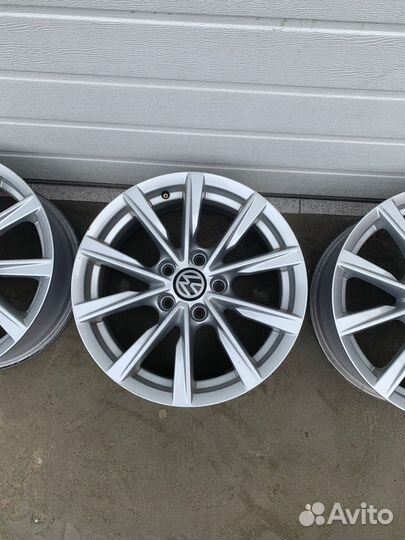 Литые диски VAG Volkswagen Tiguan R 16