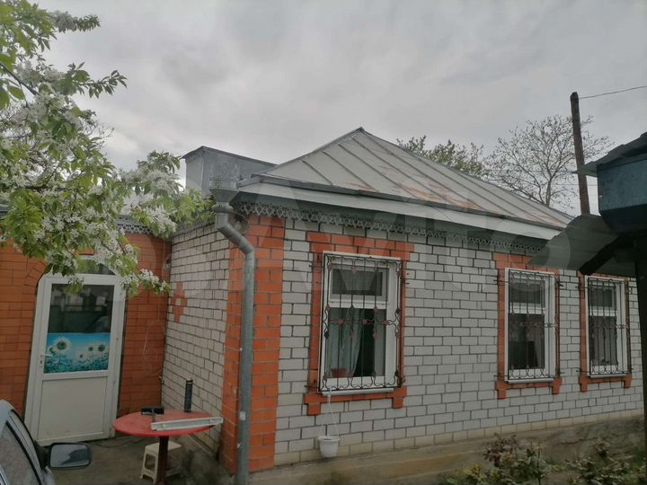 Дом 100 м² на участке 5 сот.