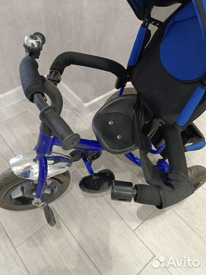 Трехколесный велосипед с родительской ручкой
