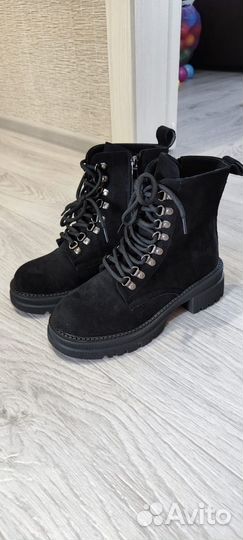 Ботинки женские осенне-весенние. Новые