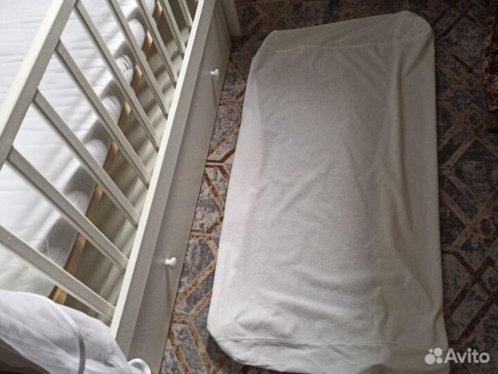 Кровать с балдахином