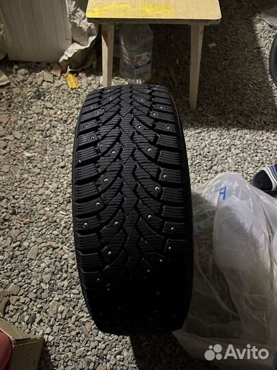 Pirelli Formula Ice 205/60 R16