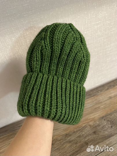 Шапка женская вязаная