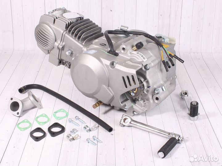 Двигатель Yx 140