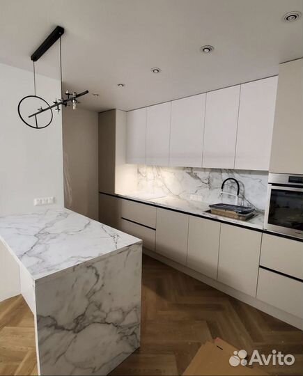 Кухни с островом на заказ