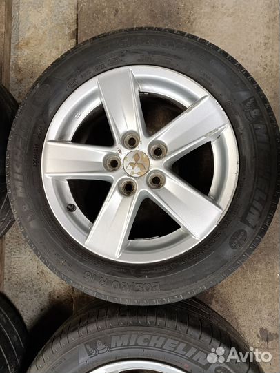 Оригинальные колеса Mitsubishi R16