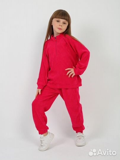 Спортивный костюм детский новый