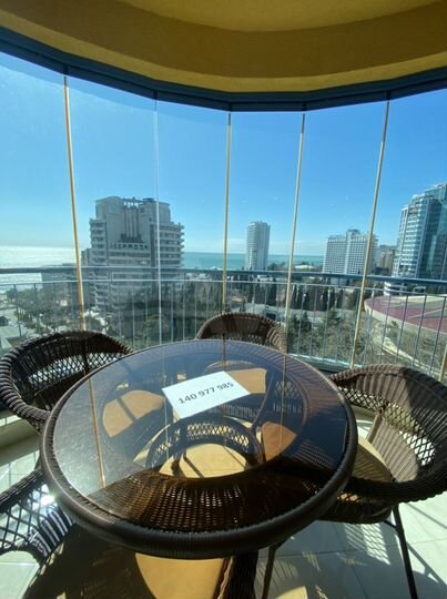 3-к. квартира, 100 м², 8/17 эт.