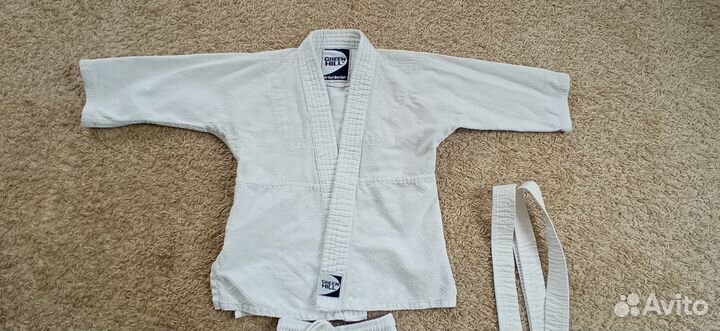 Продам кимоно для дзюдо на рост 125-130