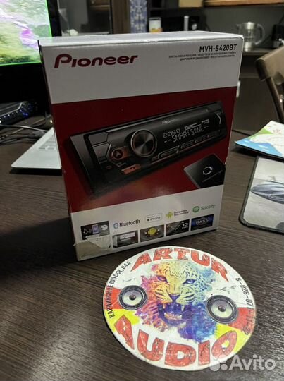 Пионер MVH-420bt