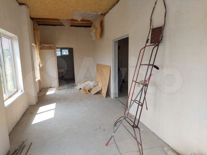 Дом 190 м² на участке 9 сот.