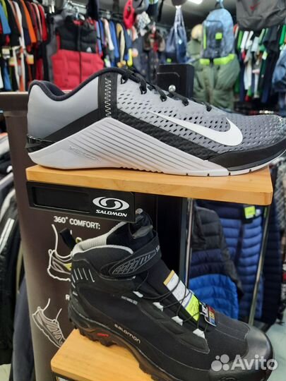 Кроссовки nike